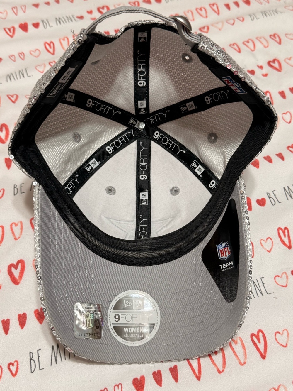 Dallas Cowboys Silver Sequin Star Cap 9Forty - Picture 5 of 5